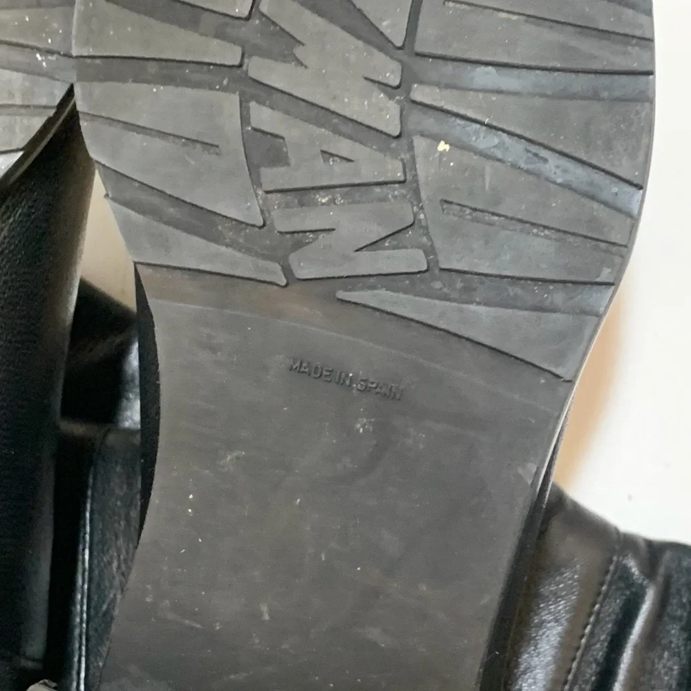 5 / Stuart Weitzman leather over-the-knee boots
